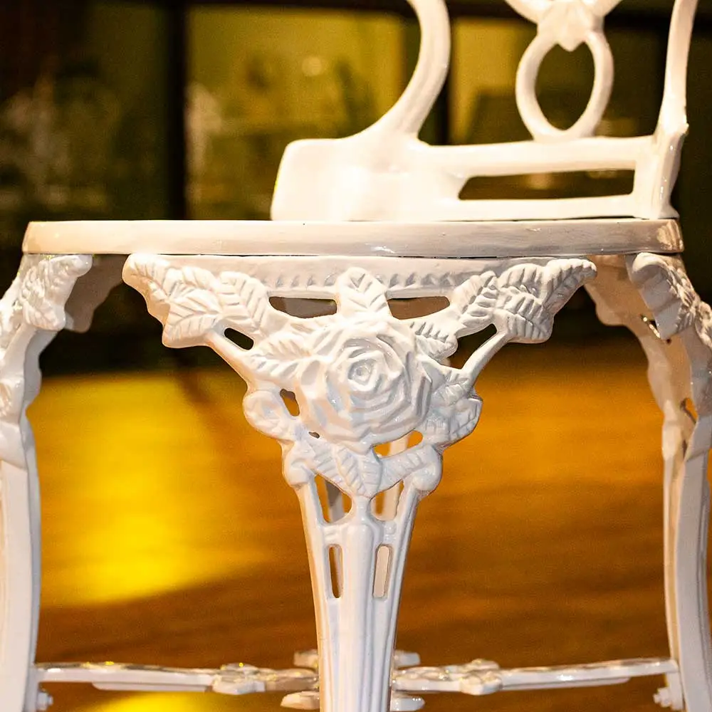 Conjunto Chinês Mobiliário em Alumínio Fundido