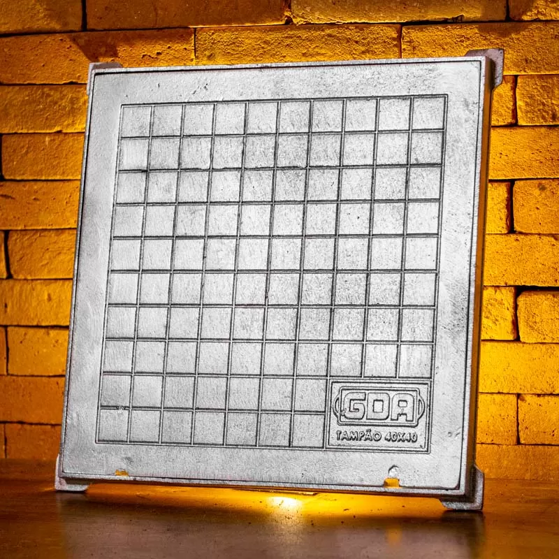 tampao-aluminio-simples-40cm-x-40cm-1