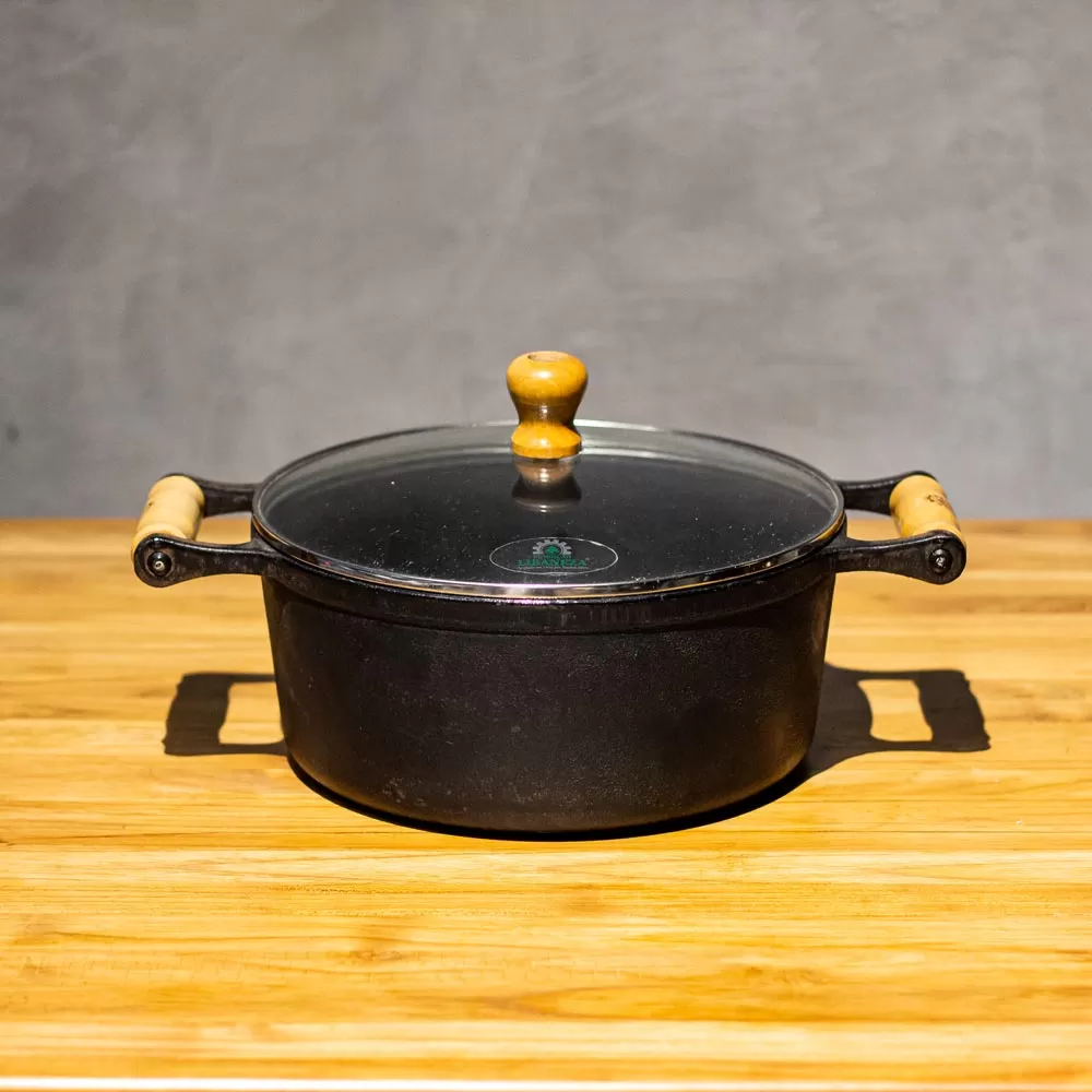 Panela de Ferro Fundido com Tampa de Vidro