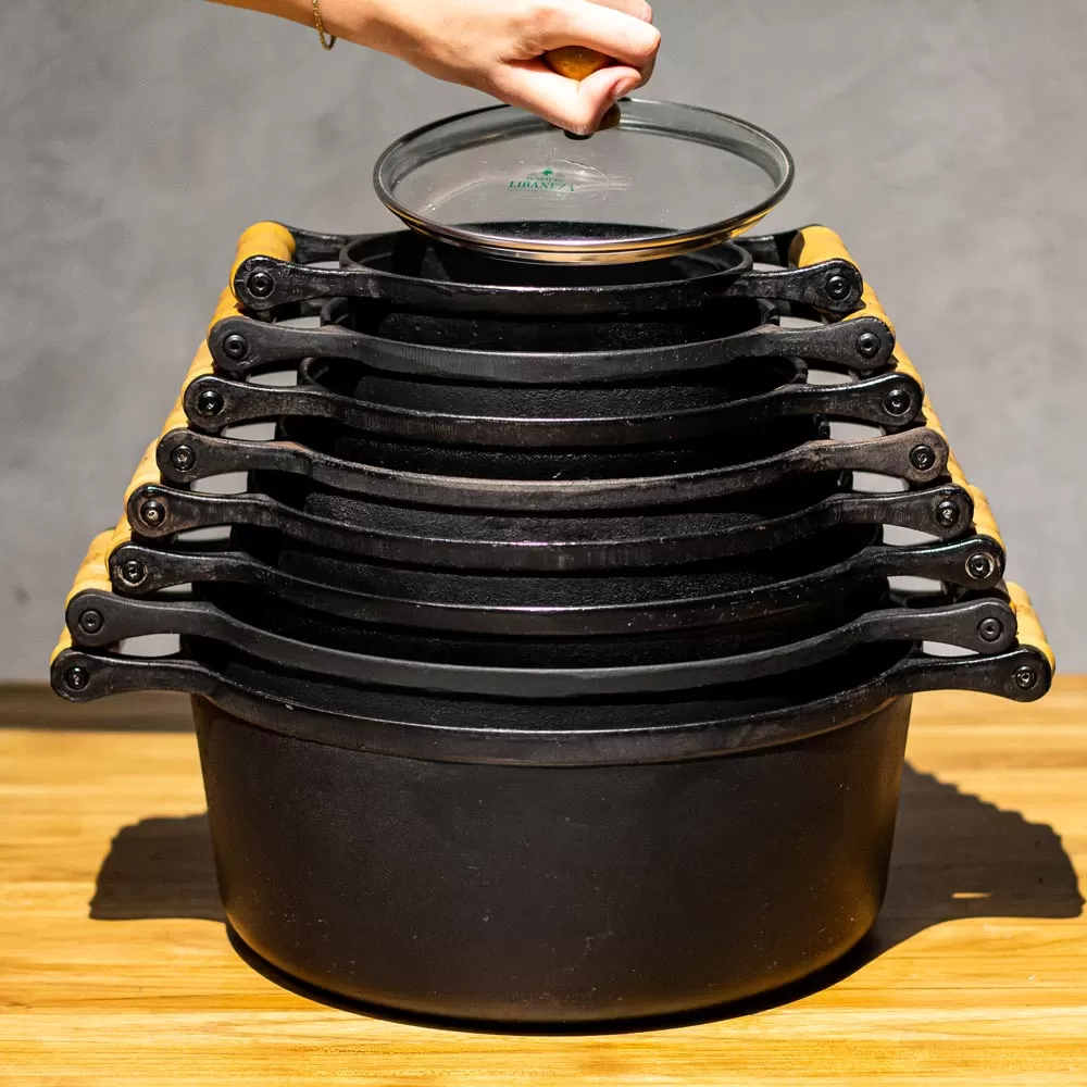 Panela de Ferro Fundido com Tampa de Vidro