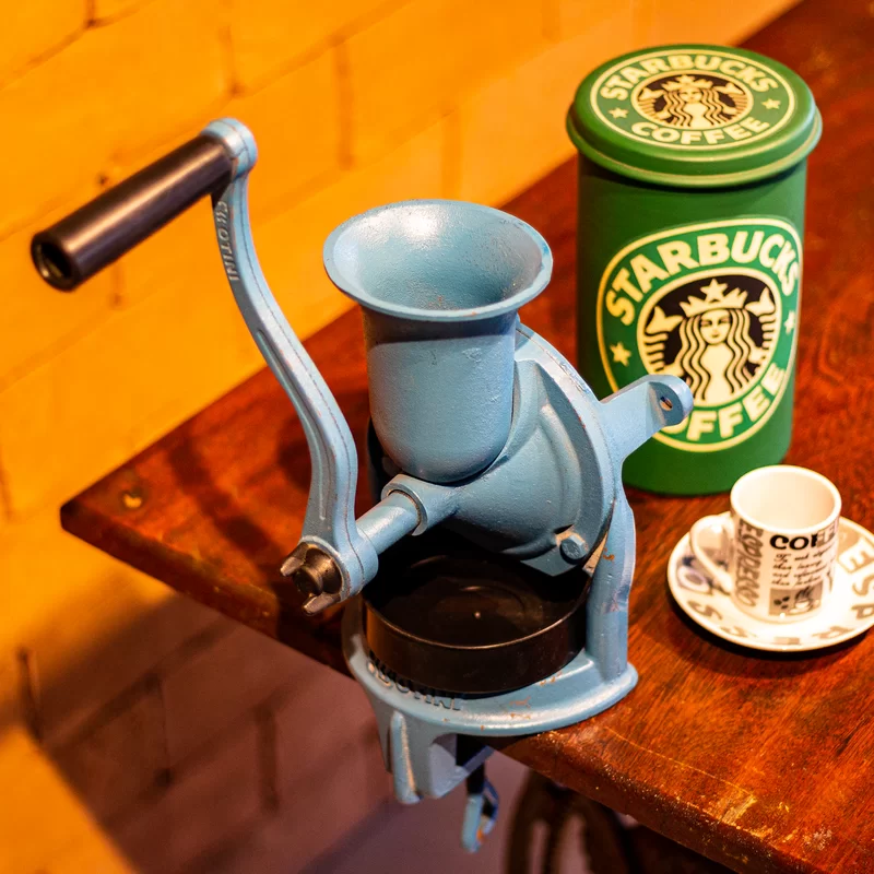 Moedor de Café com Encaixe Ajustável