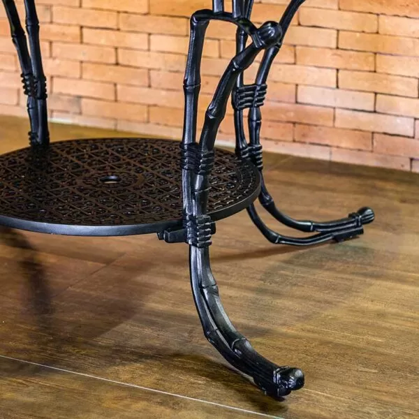 Pé da Mesa do Conjunto Toscana Mobiliario em Alumínio Fundido